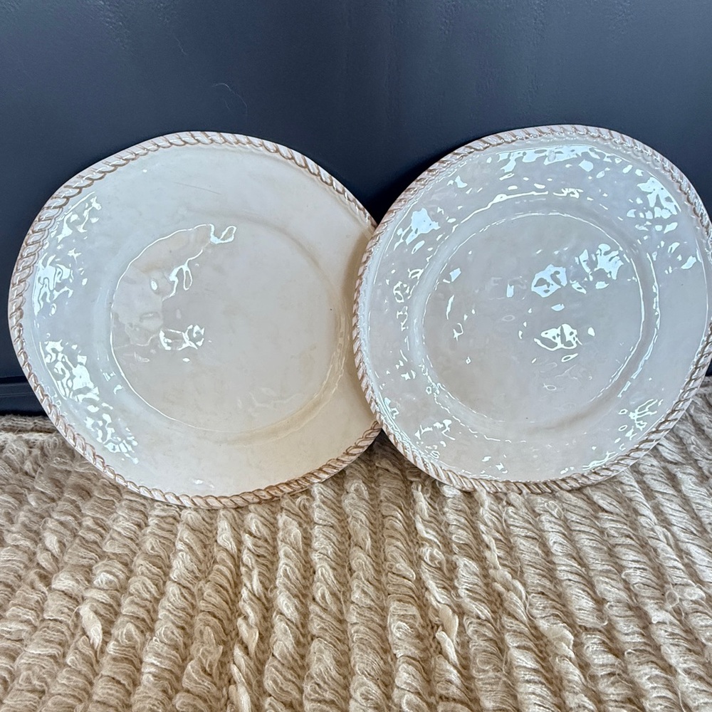 Pottery Barn -set of 2- Melamine Cream Dinner Plates